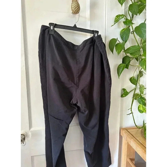 Charter Club Women’s size 18 petite pants - Picture 5 of 7